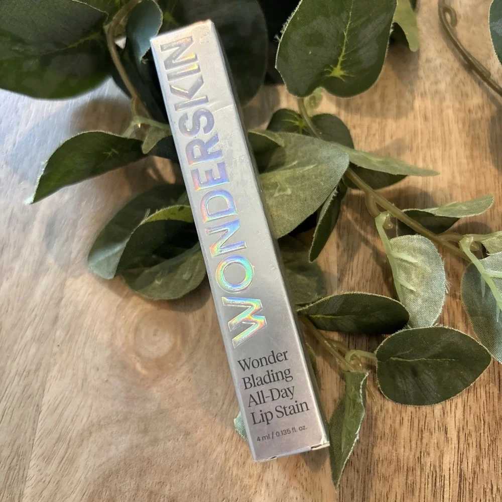 Wonderskin Wonder Blading All-Day Lip Stain, Lovely Shade Lip Stain